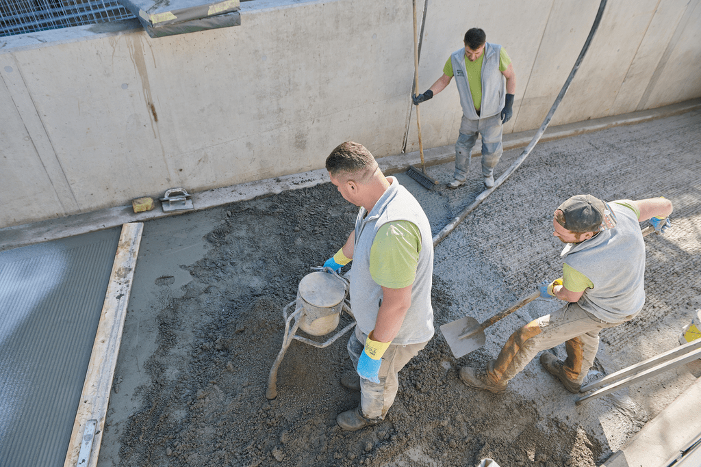 Muebo AG Mübo AG Würenlingen Unterlagsboden Unterlagsböden Cementestrich Céline Mülli Reto Mülli Boden Döttingen Baden Endingen Nussbaumen Untersiggenthal Bauleitung Porjektmanagement Immobilien Wohnung Estrich Calciumsulfat Fliessestrich Villigen Elvira Mülli Zement