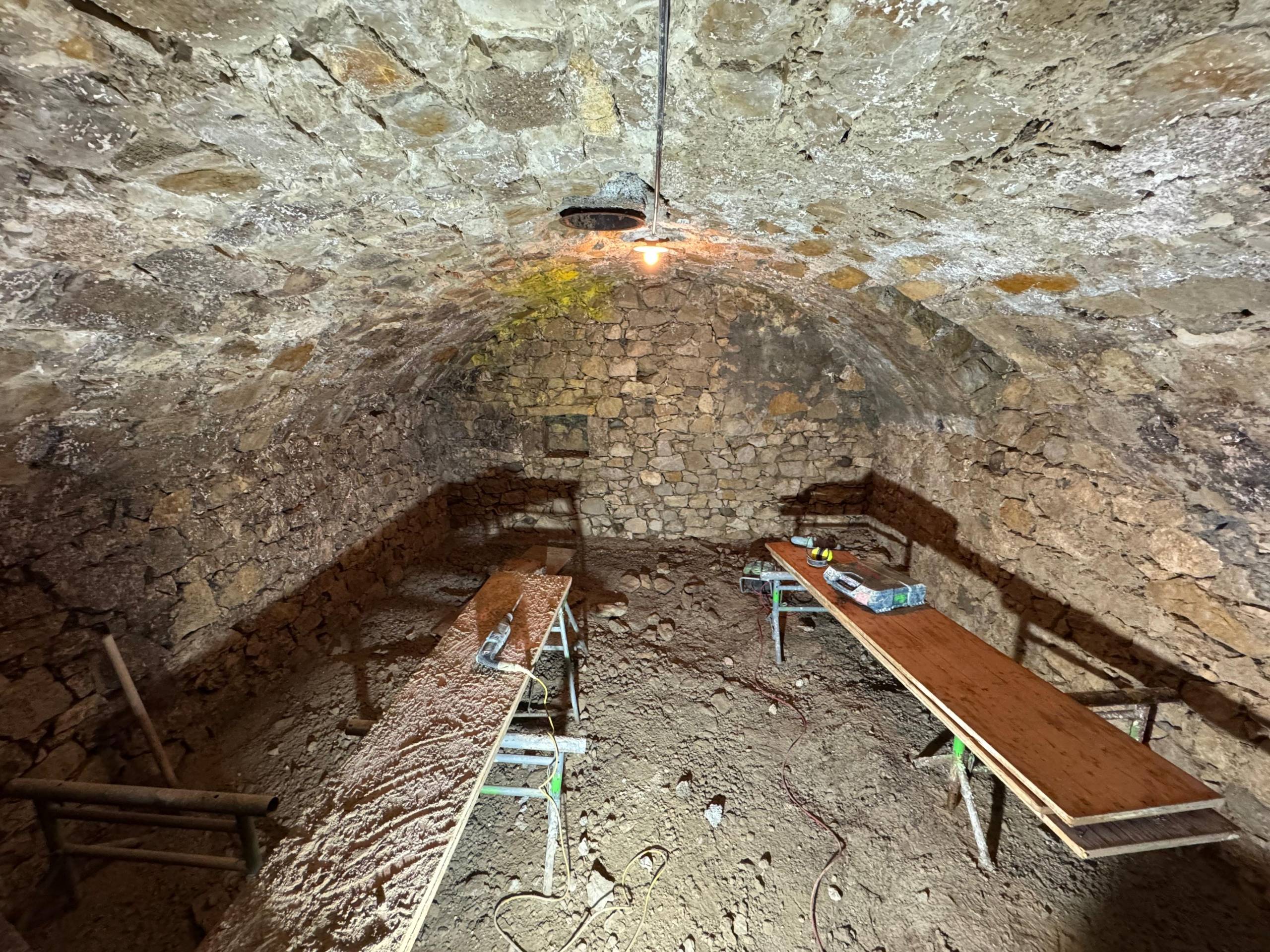 Muebo AG Mübo AG Würenlingen Unterlagsboden Unterlagsböden Cementestrich Céline Mülli Reto Mülli Boden Döttingen Baden Endingen Nussbaumen Untersiggenthal Bauleitung Porjektmanagement Immobilien Wohnung Estrich Calciumsulfat Fliessestrich Villigen Elvira Mülli Zement