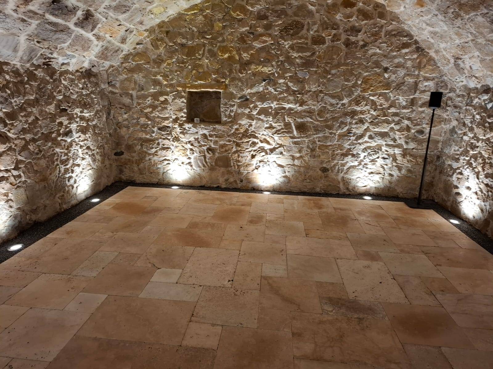 Muebo AG Mübo AG Würenlingen Unterlagsboden Unterlagsböden Cementestrich Céline Mülli Reto Mülli Boden Döttingen Baden Endingen Nussbaumen Untersiggenthal Bauleitung Porjektmanagement Immobilien Wohnung Estrich Calciumsulfat Fliessestrich Villigen Elvira Mülli Zement
